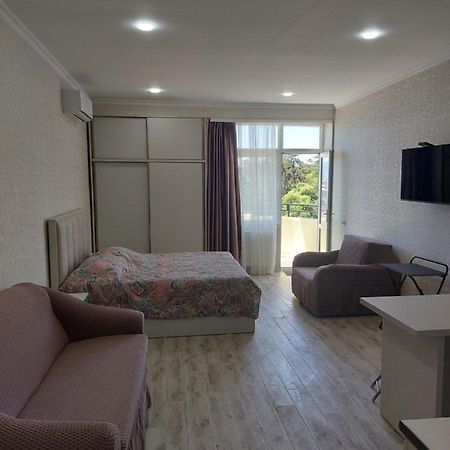 Kobuleti Rezidens Studio Apartament Giorgi Apartment Екстериор снимка